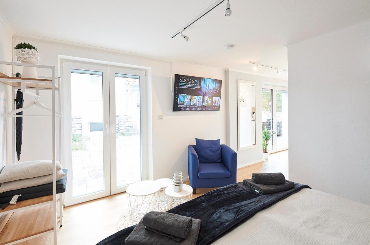 Wohnträumerei-design Apartment-netflix- Aussenbereich Mit Sitzgelegenheit Göttingen